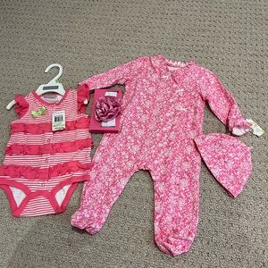 Brand new Girls sleeper and summer outfit